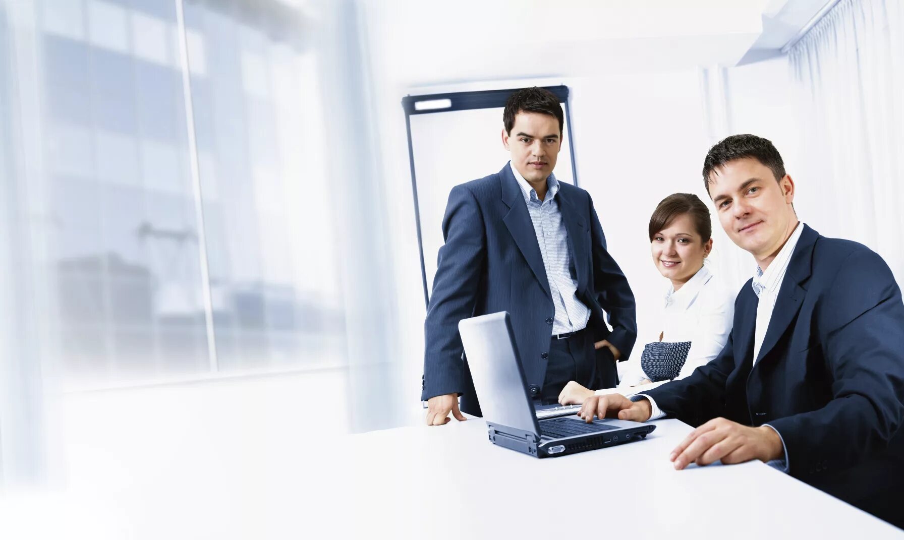 Бизнесмен. Специалист по компенсациям и льготам иллюстрация. Менеджер картинка. Работник офиса. Менеджер по компенсациям и льготам фото.