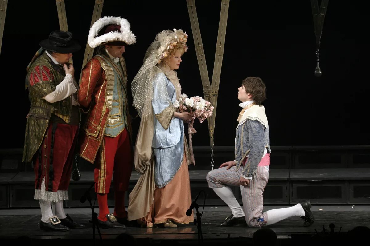 женитьба фигаро спектакль. спектакль женитьба фигаро ленком. безумный день или женитьба фигаро театр. свадьба фигаро спектакль театра сатиры. спектакль фигаро ленком.