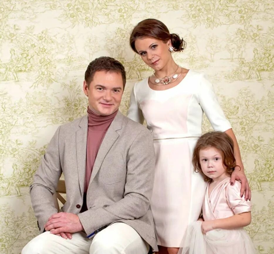 Биография семья жена фото