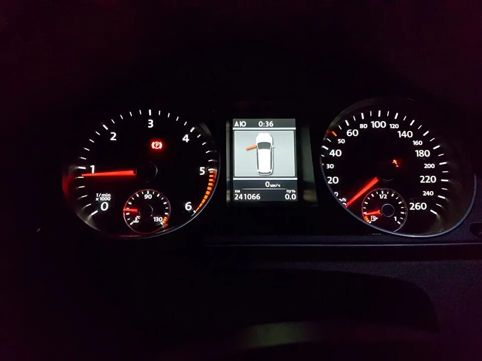Приборная панель фольксваген б6. Приборная панель golf 6. Пересвет щитка приборов vw b6. Замена приборной панели пассат. Замена приборной панели пассат.
