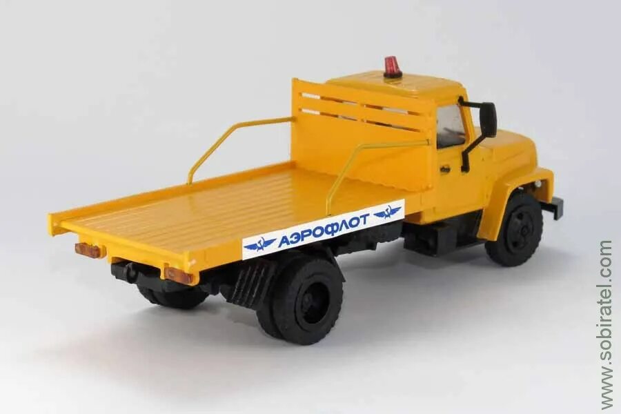 Компаньон 43. Газ-3308 "садко" бортовой 1:43 компаньон. Газ 3307 1/43 компаньон. Газ 3307 автозак технопарк. Игрушечный газ 53 с высокими бортами.