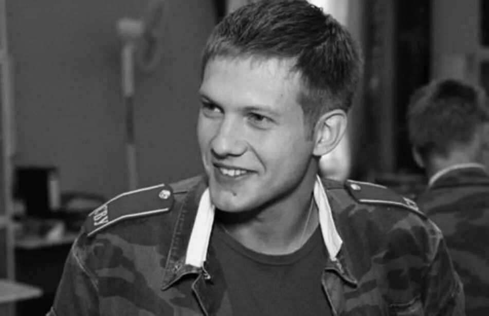 Самый известный кочевник. Единоборство кочевников. Сериалы про кочевников. Воин пустынь фильм 1984. Кочевников судьба.