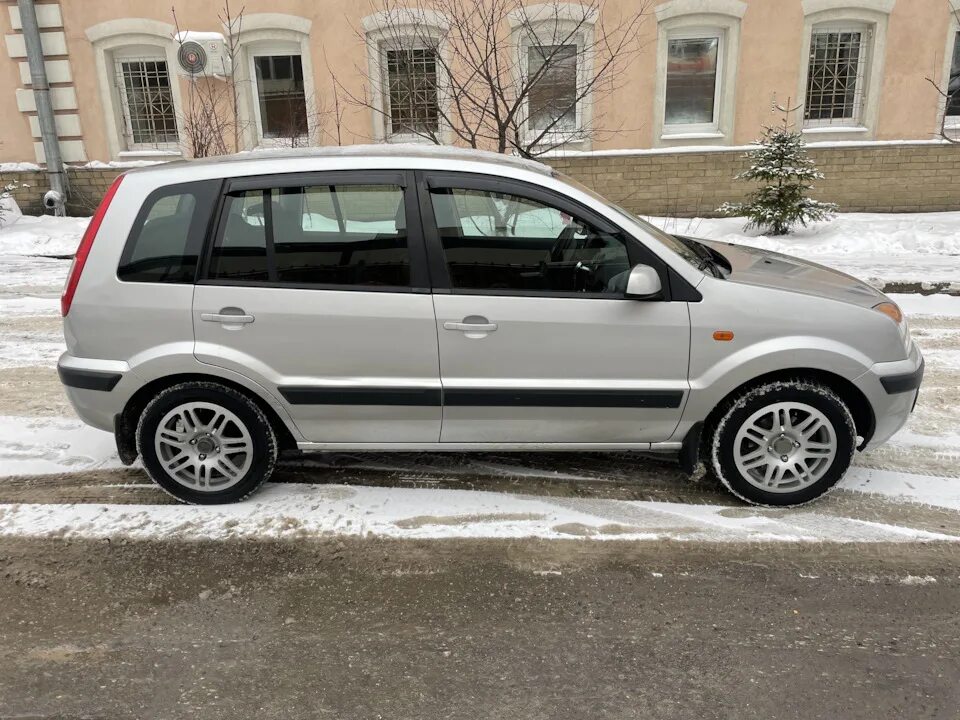Размер диска форд фьюжн r15. Ford fusion на всмпо. всмпо сириус форд фьюжн. форд фьюжен разболтовка колес r15. диски на форд фьюжн r15.