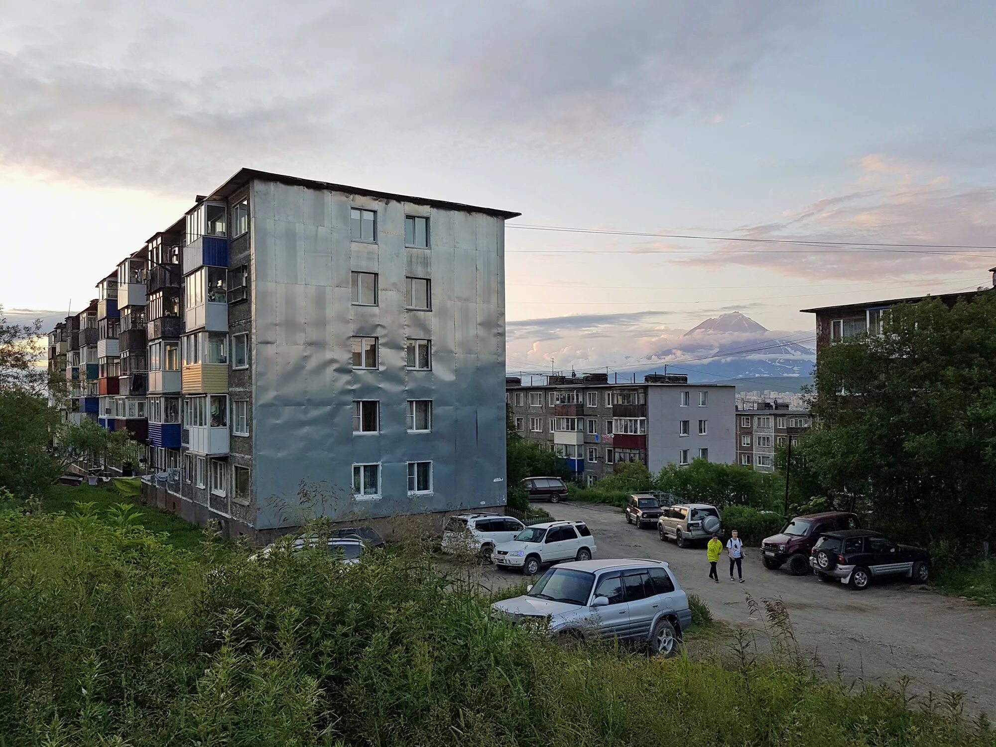 Камчатский расселение. Район ЖБФ Петропавловск-Камчатский. Петропавловск-Камчатский пятиэтажки. Петропавловск-Камчатский 2000 год. Петропавловск-Камчатский 1991.