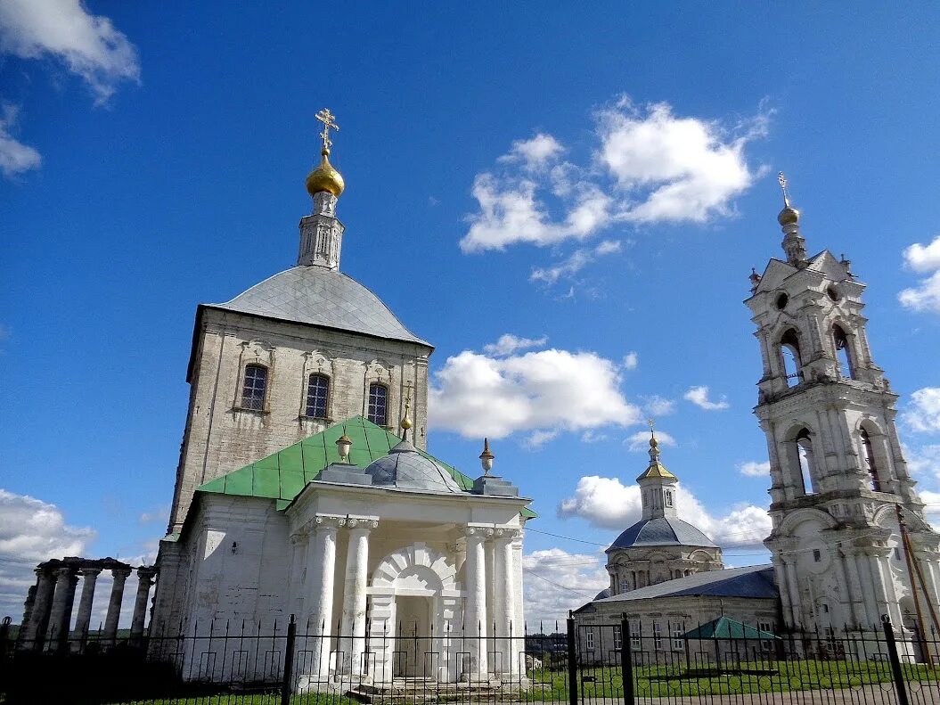 От владимира до гусь железный по времени. Рязань гусь. Плотина баташева гусь железный. Речка гусь рязанская область. Река истья рязанская область рыбалка.