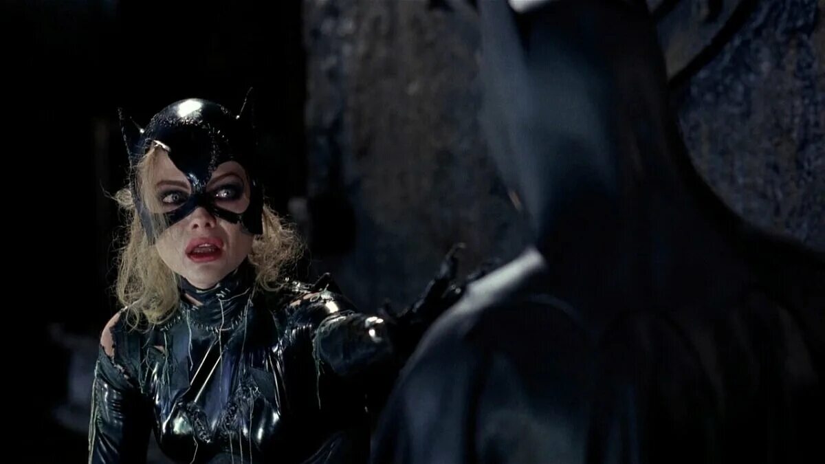 бэтмен тима бертона 2. мишель пфайффер бэтмен возвращается. бэтмен возвращается макс шрек. бэтмен возвращается 1992 скачаешь. бэтмен старый фильм 1992.