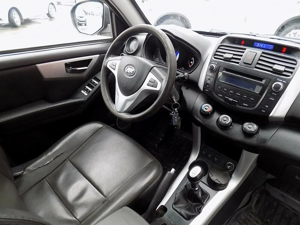 Лифан х60 вариатор. Lifan x60 рестайлинг 2. Лифан х60 на воссенах. Лифан х60 2 поколение. Лифан х50 салон вариатор.