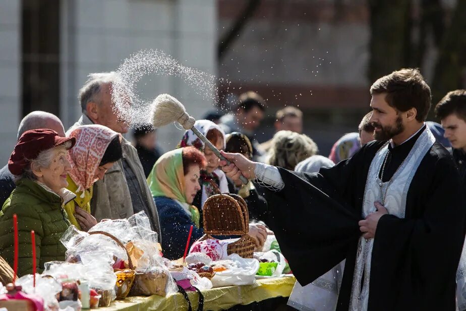 Когда отмечают пасху православные. Празднование Пасхи. Праздник "Пасха". Христианская Пасха. Пасха отмечают.