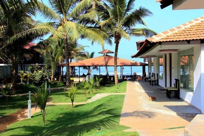 Beach resort 3. Гоа ашвем бумеранг. ашвем бич гоа. boomerang beach resort гоа. северный гоа ашвем.