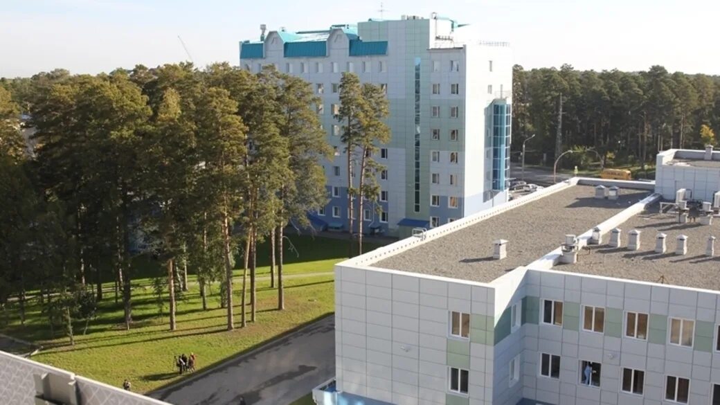 Онкологический диспансер барнаул змеиногорский тракт 110. Алтайский онкологический диспансер. Онкологический диспансер барнаул. Барнаул змеиногорский тракт. Онкологический диспансер барнаул змеиногорский тракт 110.
