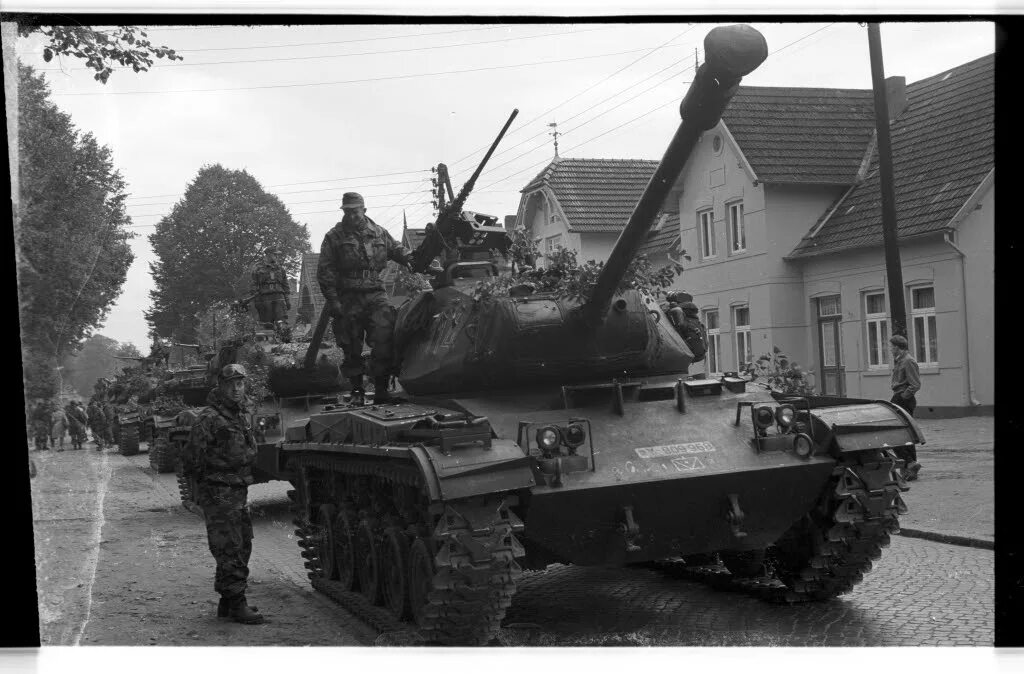 М41 walker bulldog. M41 walker bulldog арт. Танк м41 уокер бульдог. M41 walker bulldog. M41 уокер бульдог.