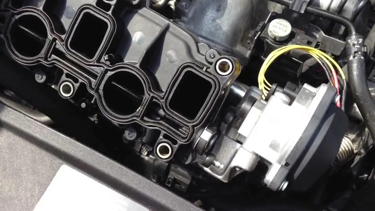 P2015 ошибка vw. P2015 2 литра cbab. audi a4 2.0 tdi вихревые заслонки. p2015 vag. om642 заслонки впускного коллектора.