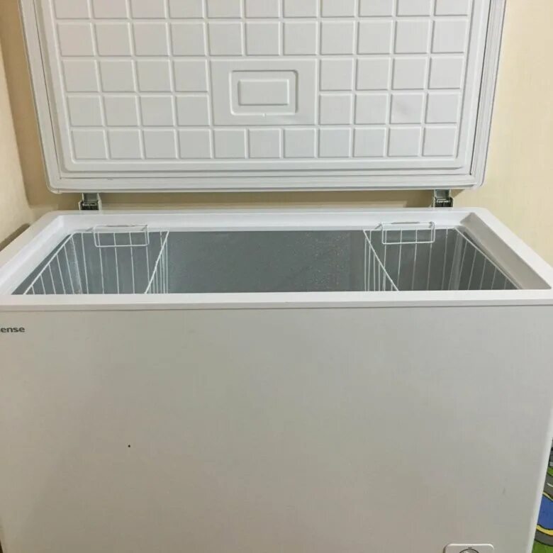 Морозильный ларь 260. Ларь бирюса 260 kx. Морозильный ларь бирюса 260. Морозильный ларь 260. Морозильный ларь komatsu kcf-260.