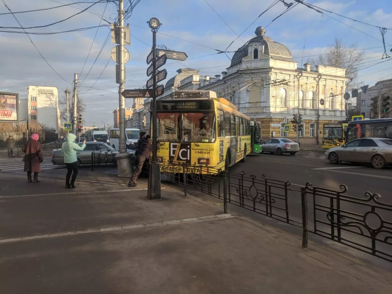 Остановка художественный музей иркутск фото Иркутск остановка художественный музей фото