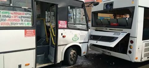 Двое автобусов