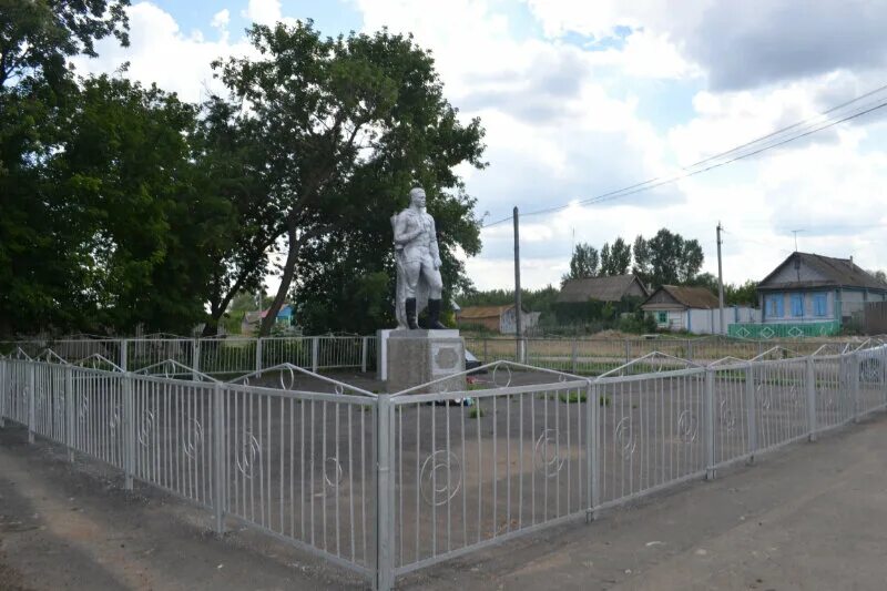 Погромное Оренбургская область. Поселок Рябинный Тоцкий район. Поселок Погромное Волгоградская область. Посёлок Тоцкое Оренбургская область.