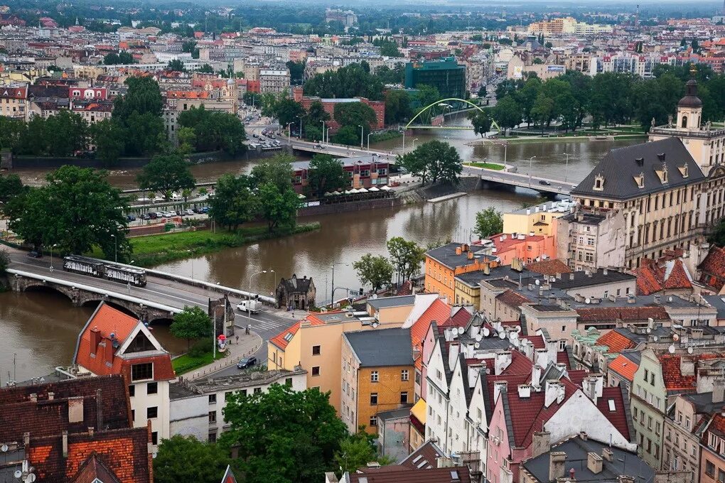 Река в польше 4. Река одра во вроцлаве. река одра польша. франкфурт на одере города германии. река одра в чехии.