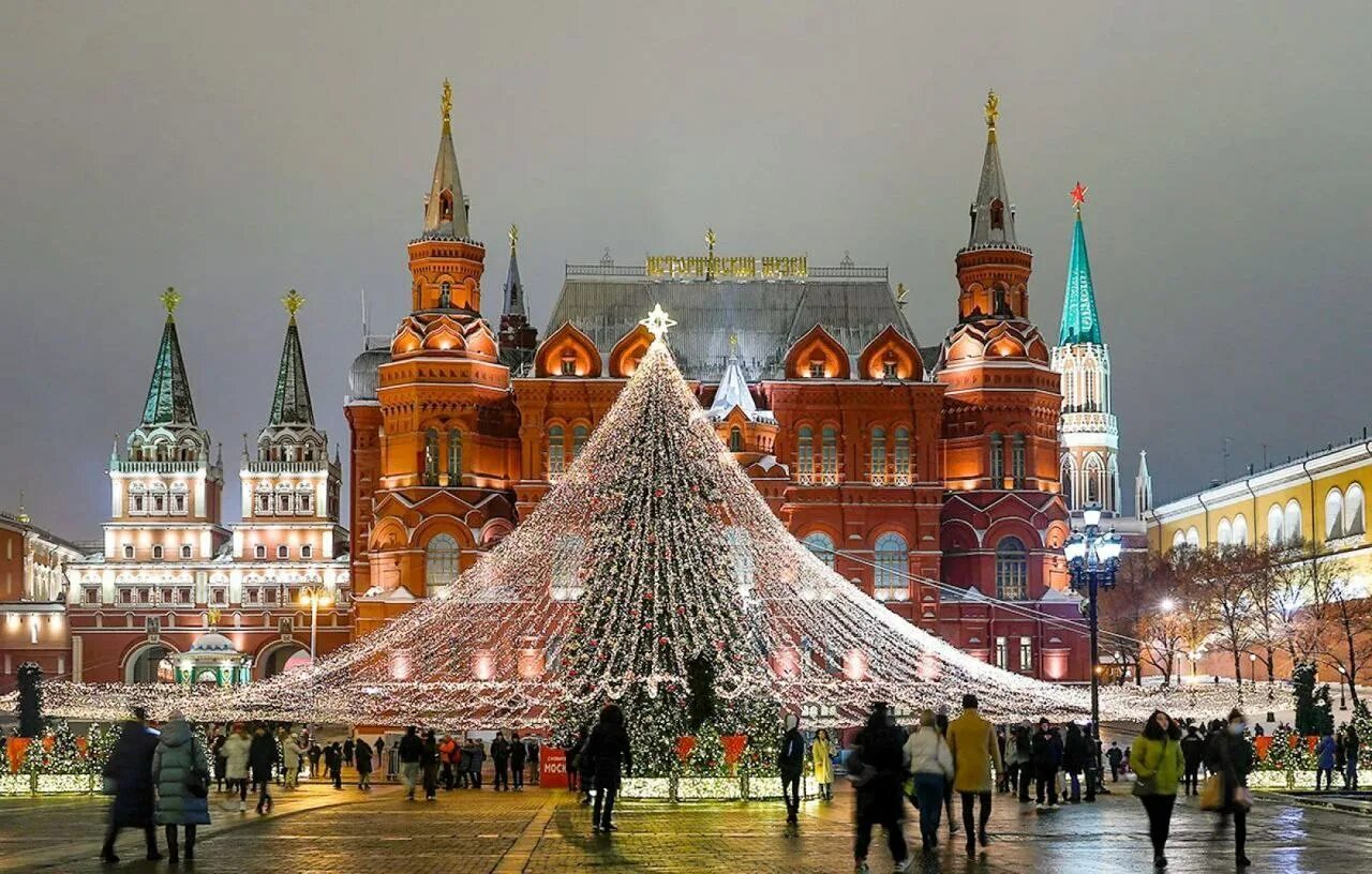 Red square nova