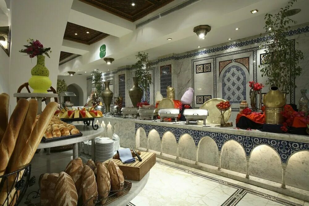 Ле роял холидей резорт шарм-эль-шейх. Royal holiday resort. Royal holiday resort. Sonesta шарм эль шейх. Continental plaza beach aquapark 5*.