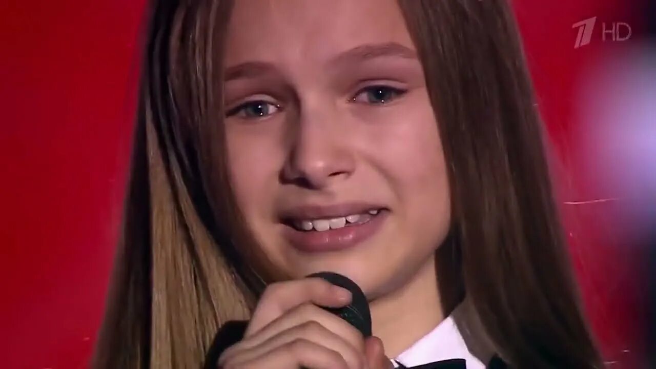Голос у девочки был. Ева тимуш голос дети. ева тимуш сейчас. ева тимуш. «je t&#039;aime». ева тимуш голос 2025.
