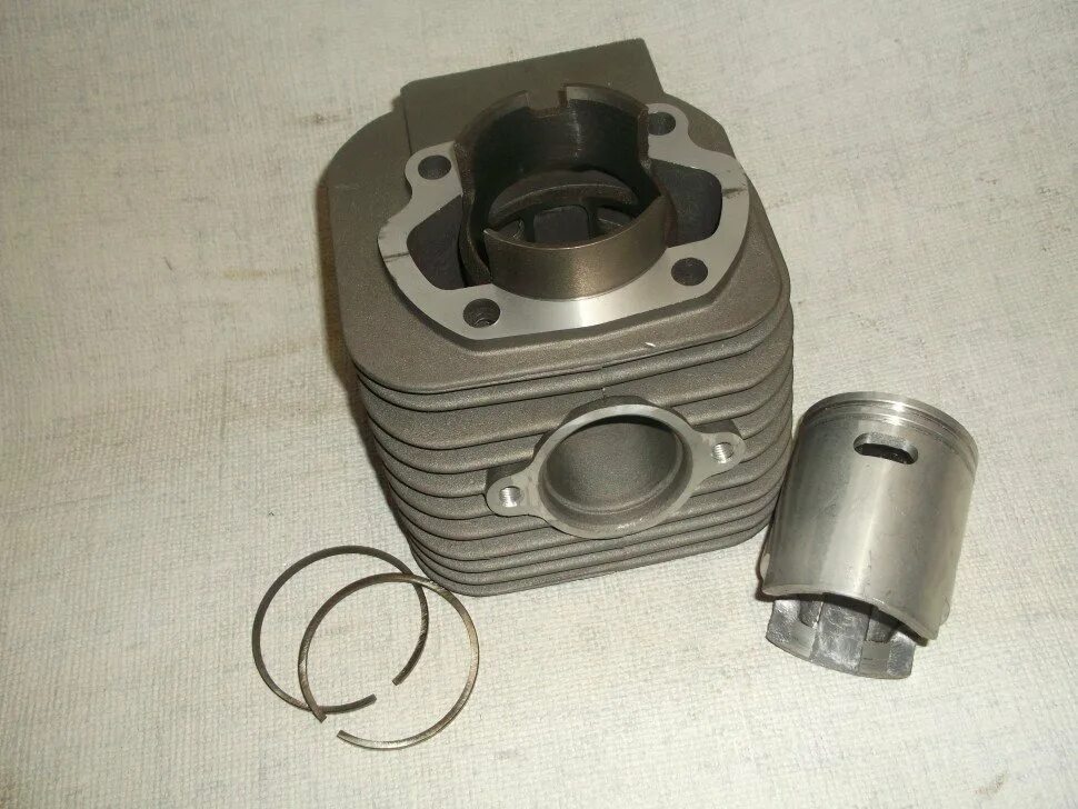 поршневая на мотороллер муравей. поршень на мотороллер муравей. поршневая на муравей 2м. поршень на мотороллер муравей. поршень муравей 3х кольцевой.