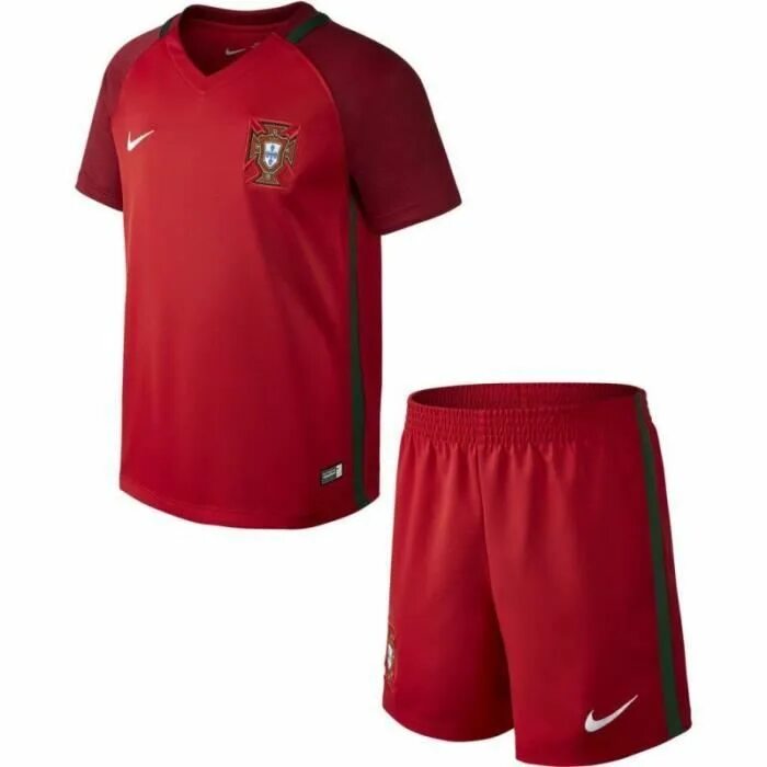 Футбольная форма спб. Футбольная форма Роналдо Португалия. Nike Portugal Kit 2021. Футбольная форма Португалии 2022. Футбольная форма сборной Португалии.