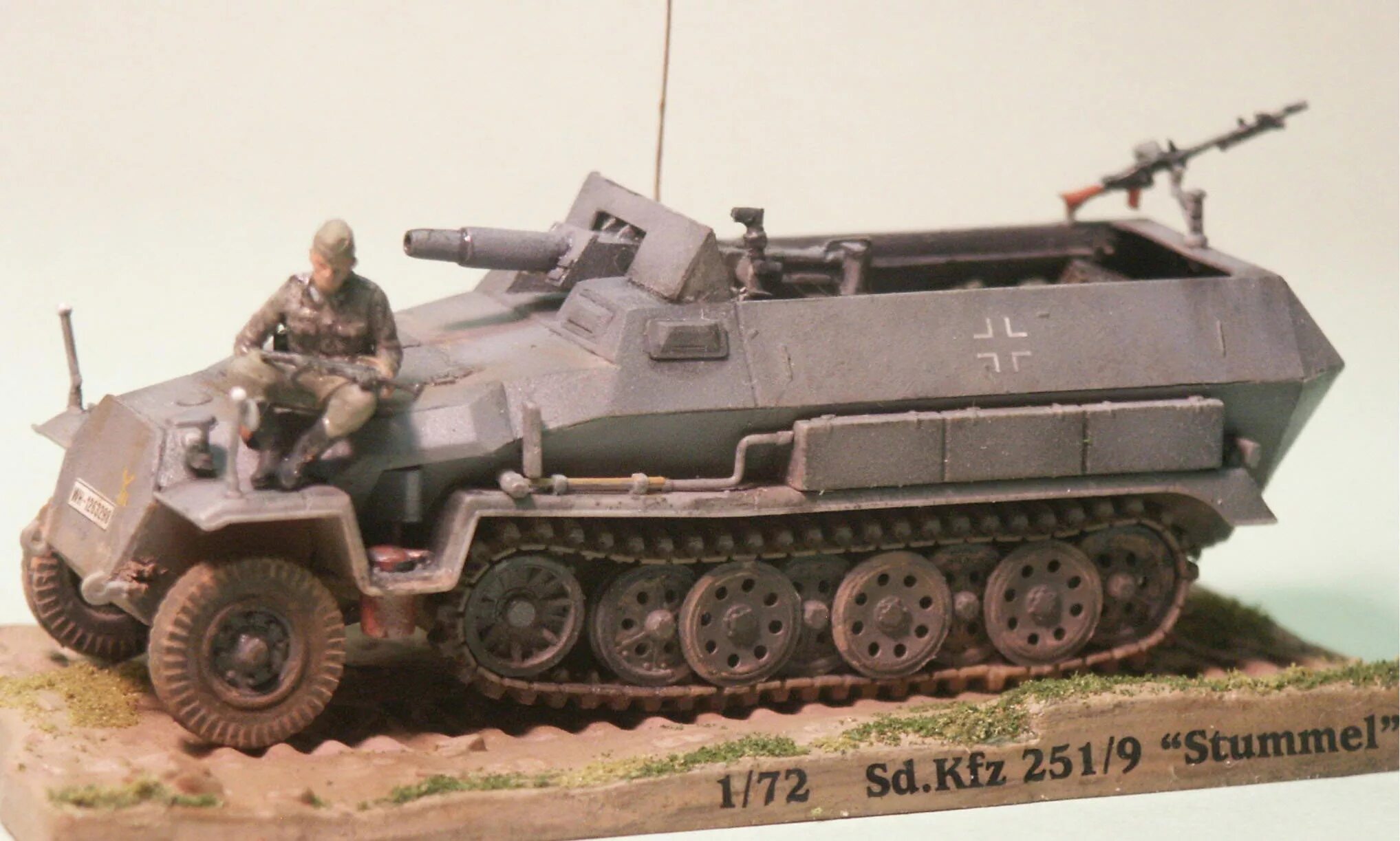 Sd kfz 251 c. Sd.kfz.251/9 ausf.c. sd.kfz.251/9. бтр hanomag sd kfz 251. sd.kfz. 251/18.