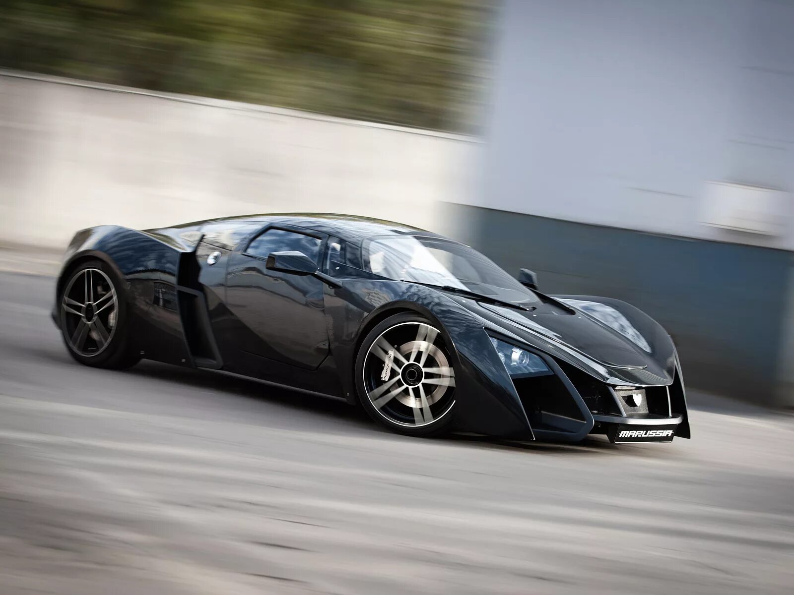 Marussia b2. Marussia b2. Машина marussia b2. Машина marussia b1. B1 автомобиль.