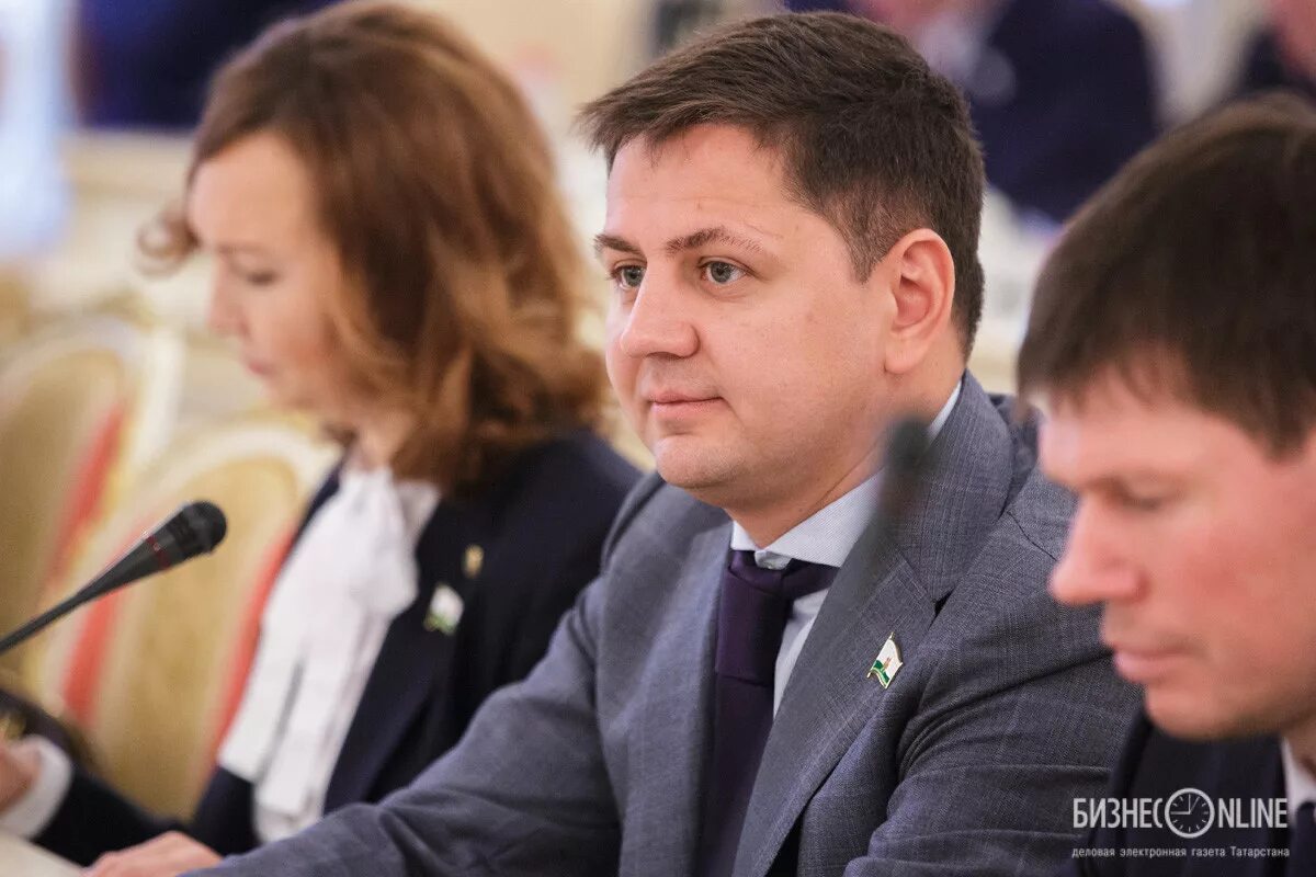 Долганов алексей в к. Информполис бурятский еженедельник последние новости. Элит строй сити курулуш компаниясы ош. Директор 49 школы улан-удэ. Директор сити строя.