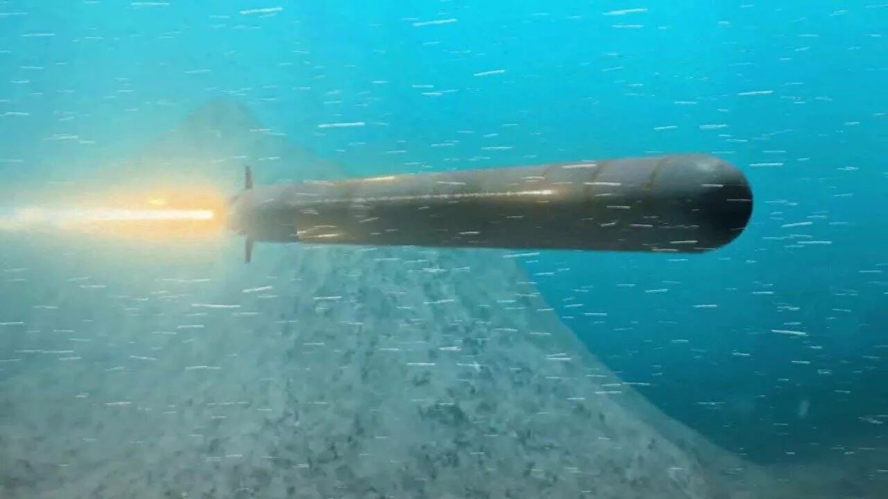 Как выглядит торпеда. Посейдон торпеда. Ядерная подводная торпеда «Посейдон». Подводный ядерный беспилотник Посейдон. БПЛА Посейдон.