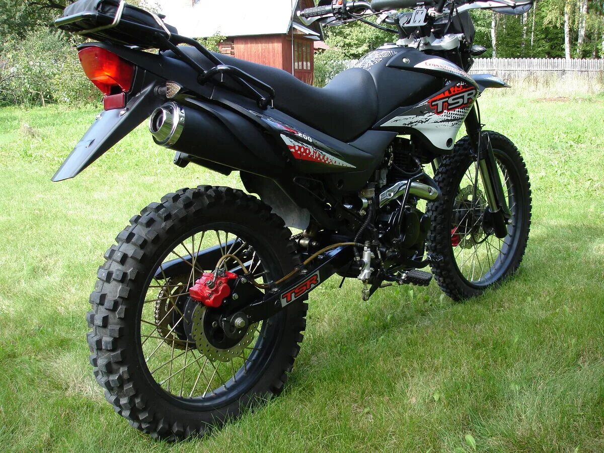 Стелс эндуро 250. Stels эндуро 250 кубов. Китайский кроссовый Enduro 250 stels. Стелс эндуро 200. Купить стелс 250