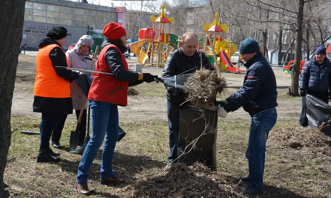 Ленинский район Красноярск субботник.