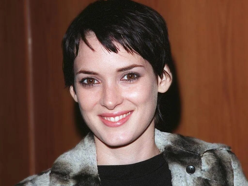 Вайнона райдер личная жизнь. Вайнона Райдер. Вайнона Райдер чужой. Winona Ryder 1997.