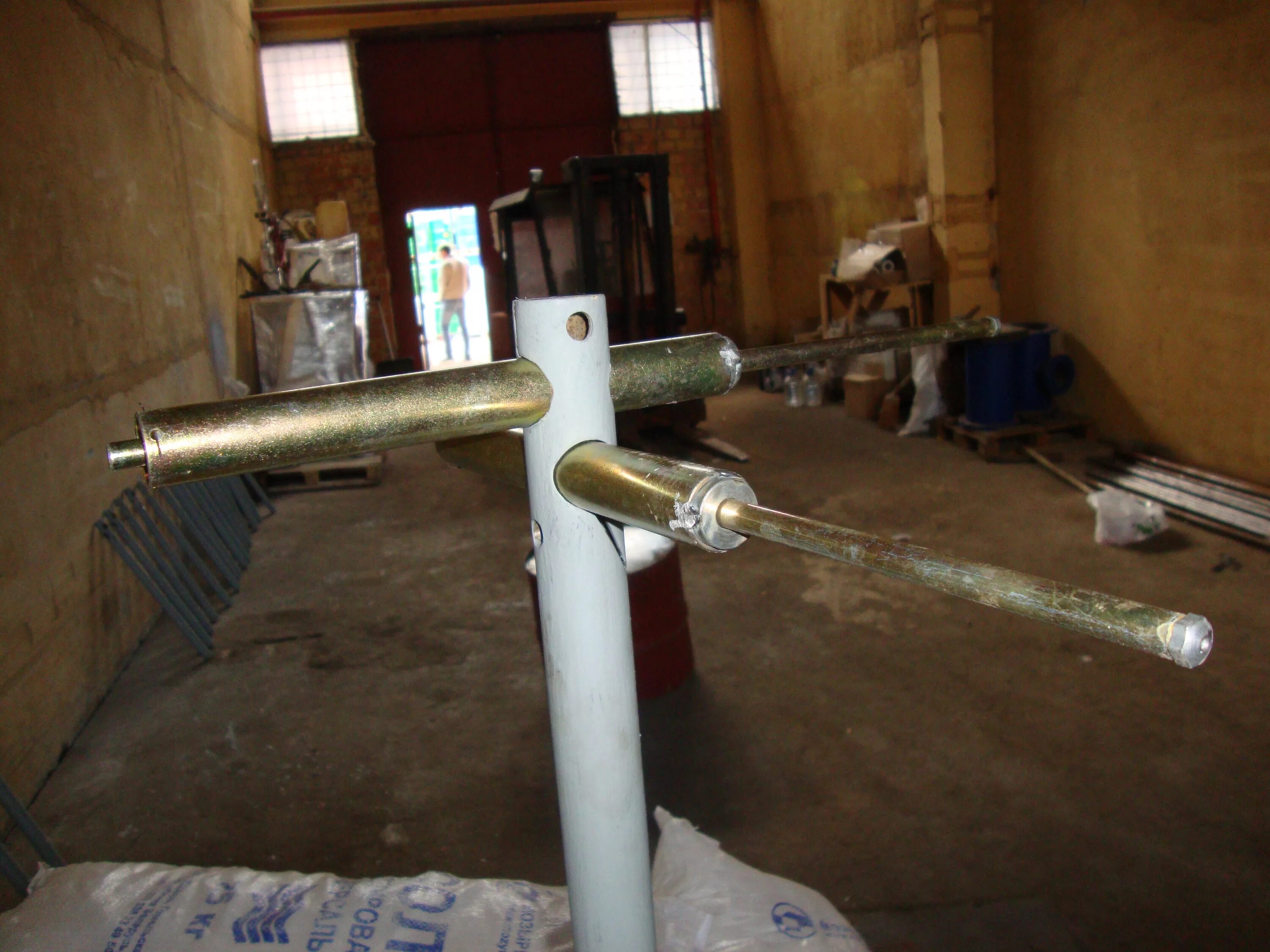 Указатель реперы трубопровода. Бк-590287 бк-591290 указатель температурных перемещений паропроводов. Указатель температурных перемещений паропроводов бк-591290. Указателей перемещений трубопроводов. Бк-591290 указатель тепловых перемещений.