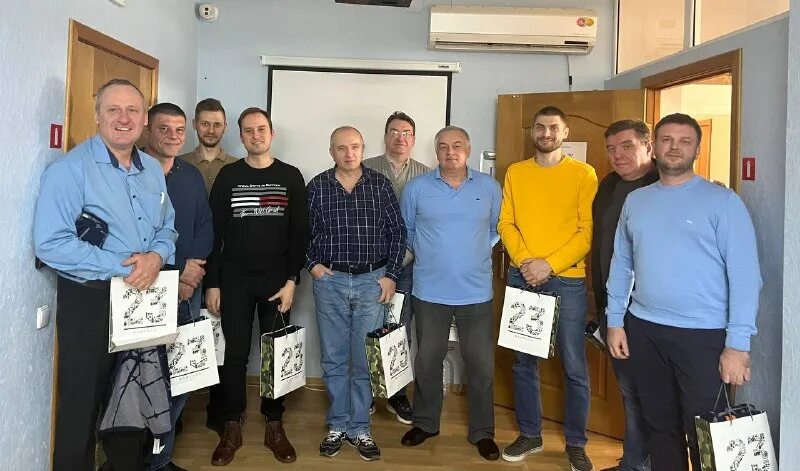 Цыбулин д. Делегация россии. Сотрудницы благотворительного фонда. Гуп ро ивц. Большой зал администрации.