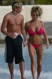 Katie Price Nude (8 Photos) .