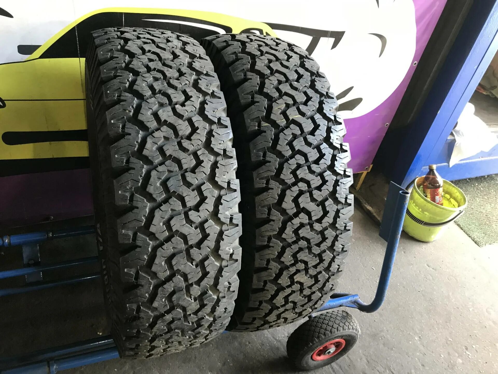 Грязевая резина 16 радиус. Гудрич 265 75 r16. BFGOODRICH 265/75 r16. 265/75 R16. Гудрич 245/75/16.