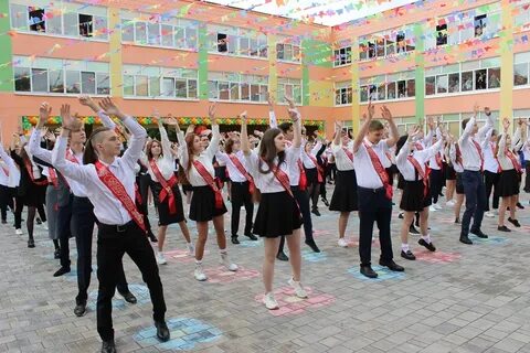 Сценарий последнего звонка 11 класс 2024