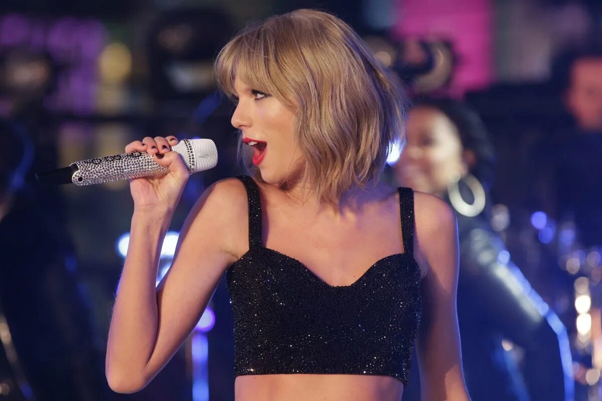 Taylor swift new year. Taylor swift new year