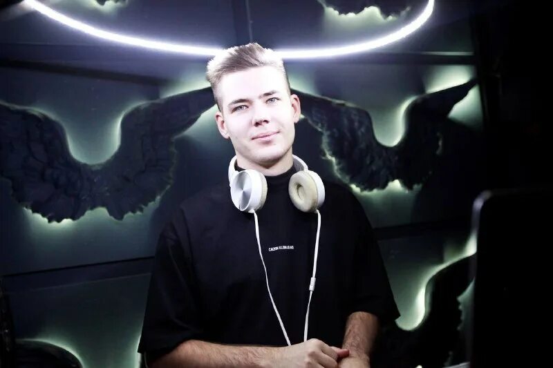 Тиесто 2022. Лучший диджей 2023 года. Лучший диджей 2023 года. Лучший диджей 2023 года. Pablo bozzi диджей.