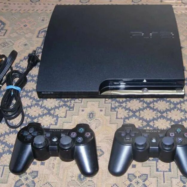 Ps3 Slim 2 джойстика. PLAYSTATION 3 Slim. Sony PLAYSTATION 3 2017г. Ps3 Slim 320gb 2 геймпада. Бу пс 3