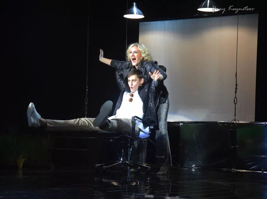 спектакль обыкновенная история