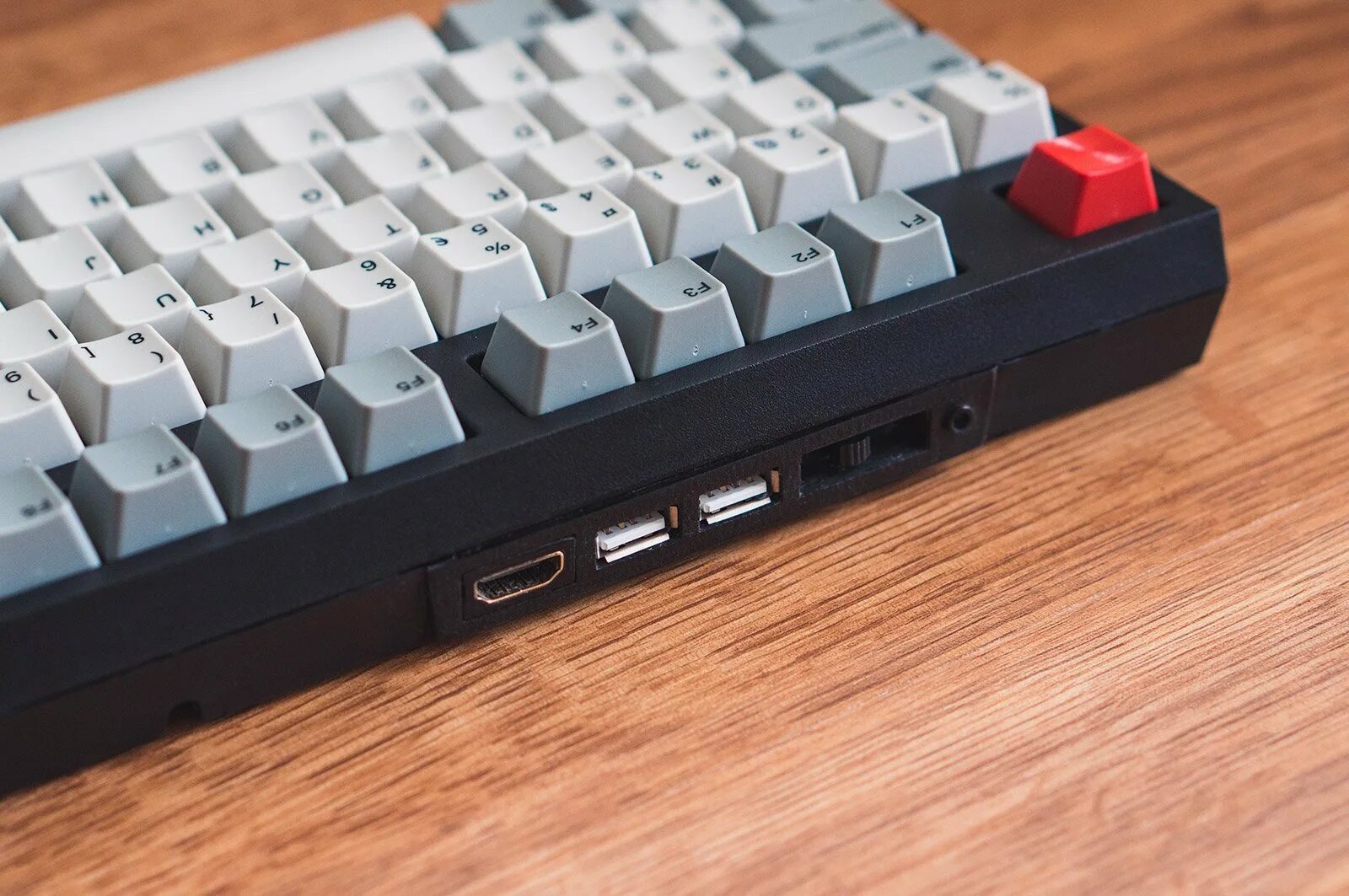 Raspberry keyboard. Raspberry pi 400 клавиатура корпус. raspberry pi 420 клавиатура. компьютер клавиатура raspberry pi. клавиатура расбери пай.