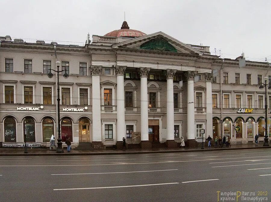 Дом голландской церкви на невском проспекте в санкт-петербурге. Дом голландской церкви на невском проспекте в санкт-петербурге. Дом голландской реформатской церкви в санкт-петербурге. Голландская церковь на невском. Дом голландской реформаторской церкви.