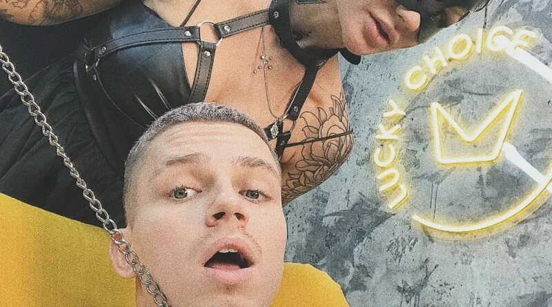 Истокия певец. Истокия певец. Istokiya. Истокия певец. Истокия певец.