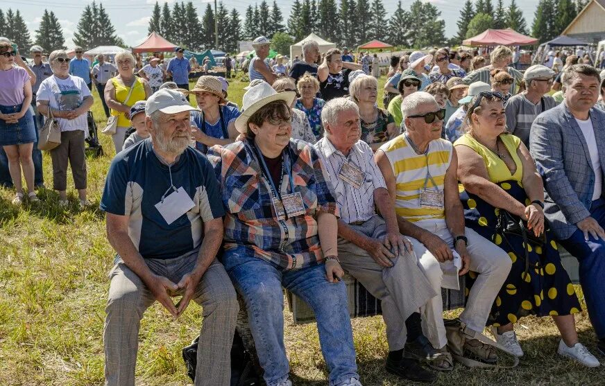 Зарубино кунгурский. Зарубино кунгурский. Праздник топора 2022. Мбоу зарубинская ош картинки. Зарубино кунгурский.