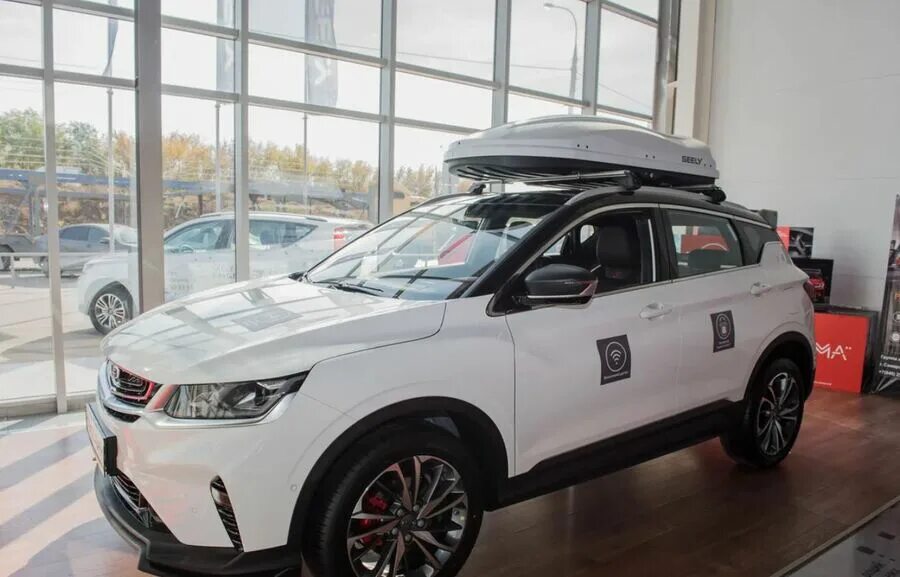 Geely monjaro салон багажник. Рейлинги джили монжаро. Рейлинги джили монжаро. Джили атлас с багажником на крыше. Рейлинги джили монжаро.