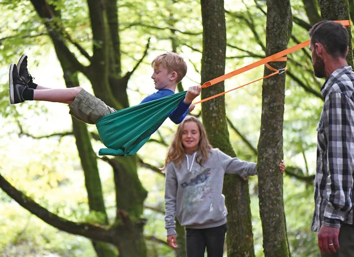 Natural fun. Качели с гирляндой. Nature Fan Pocket Swing гамак. Swinging in Hammock picture for Kids. Swing nature.