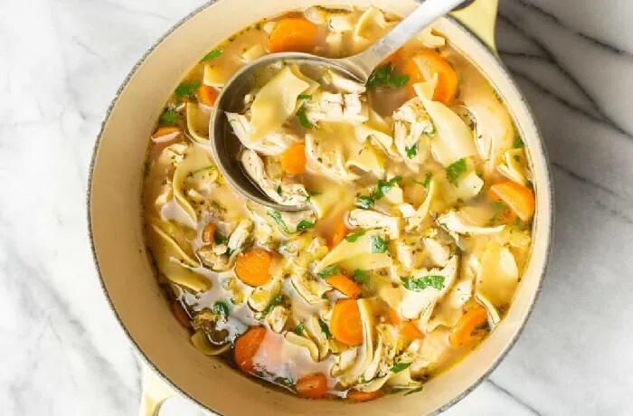 Куриный суп с лапшой без зажарки. Суп лапша без картошки.
