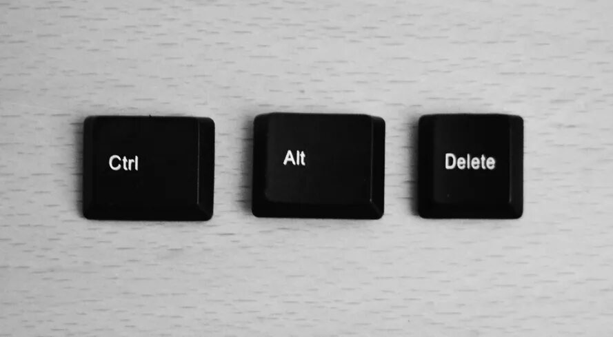 Нажимаю контрл. Комбинация клавиш Ctrl alt delete. Кнопка del. Клавиша делит. Ctrl alt del на клавиатуре.